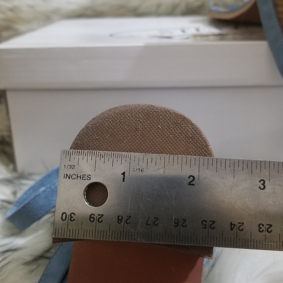 Steve Madden Gladiator Block Heel Sandals - Picture 9 of 9